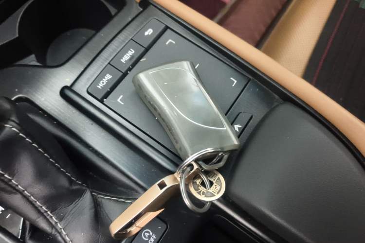 Used Lexus ES 2020 200 Excellence Edition