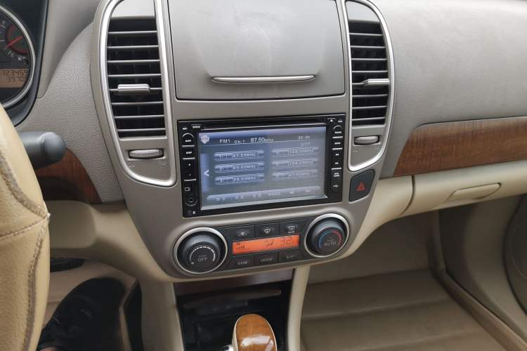 Used Nissan Sylphy 2009 1.6XL Automatic Luxury Sunroof Edition
