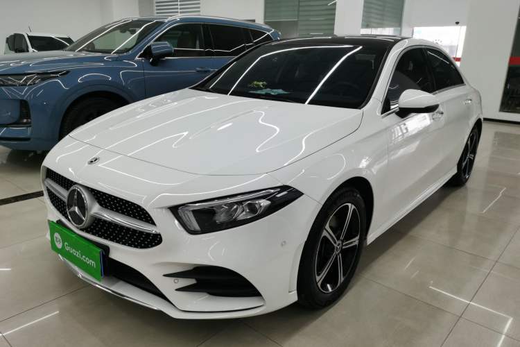 Used Mercedes-Benz A-Class 2022 Second Facelift A 200 L Sport Sedan Fashion Version