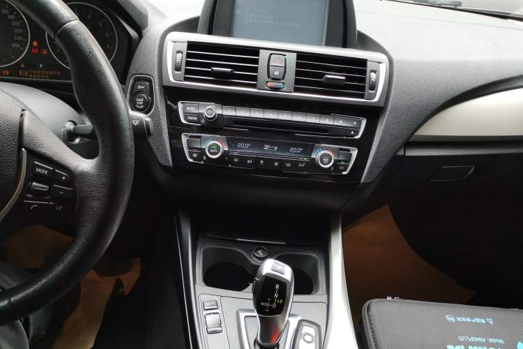 Used BMW 1 Series 2016 120i Leading Model