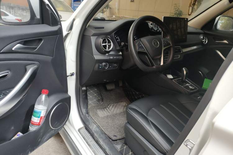 Used BYD Song New Energy 2019 Song EV500 Smart Connect Leading Model
