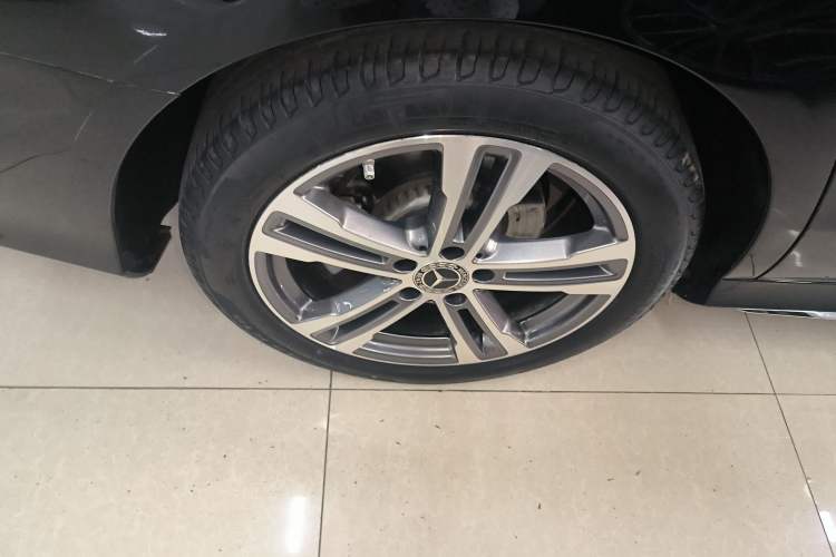 Used Mercedes-Benz E-Class 2022 Second Facelift E 260 L Sport Edition