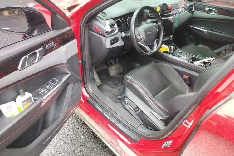 Used Lynk & Co 03 2020 2.0TD Automatic Jing Pro Edition Driver Seat