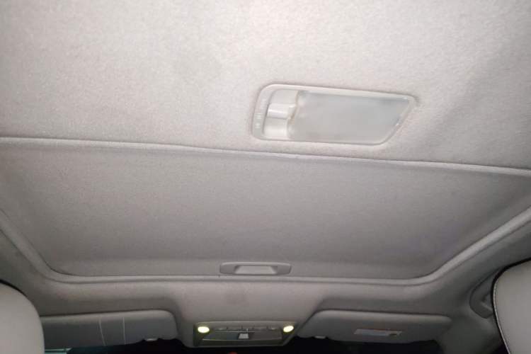 Used Nissan Sylphy 2014 1.6XV CVT Deluxe Edition Headliner