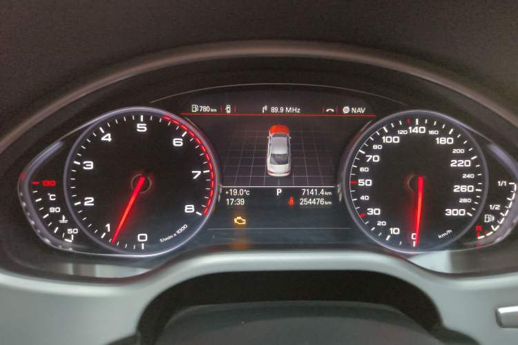 Used Audi A8 2013 A8L 55 TFSI quattro Prestige Edition
