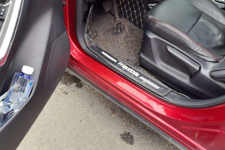 Used Mazda CX-5 2013 2.0L Automatic Two-Wheel Drive Comfort Version