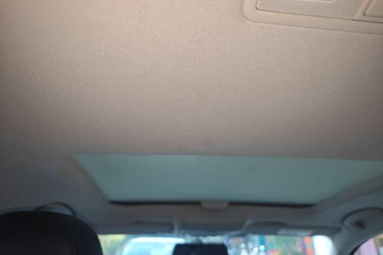 Used Volkswagen Lamando 2015 280TSI DSG Comfort Edition
