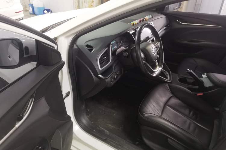 Used Buick Excelle GX 2018 18T Automatic Elite Model