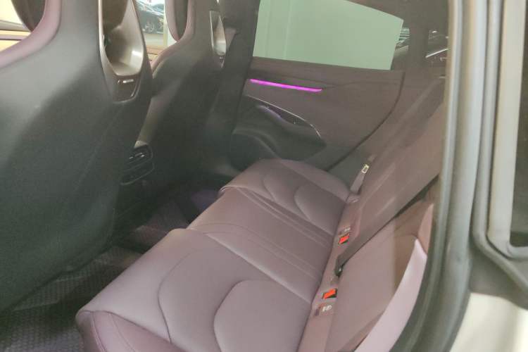 Used Xiaomi Auto SU7 2024 Rear-Drive Ultra-Long Range Advanced Pro-Level Intelligent Driving Version