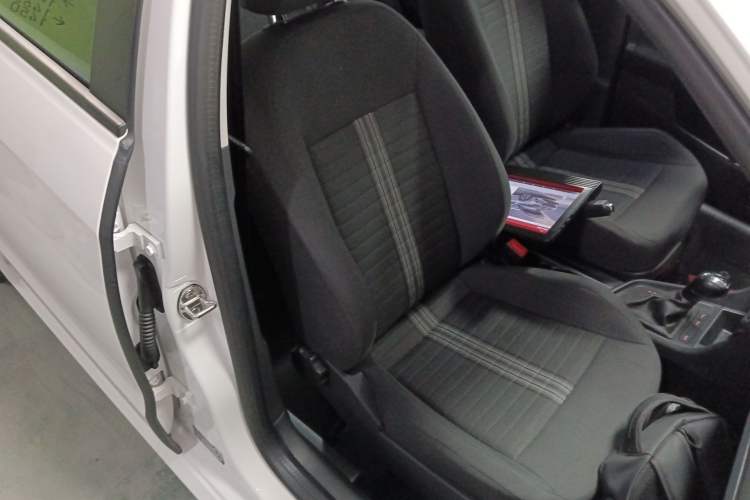 Used Volkswagen Lavida 2019 Lavida Start 1.5L Automatic Trendy Version China VI Standard Right Front Seat