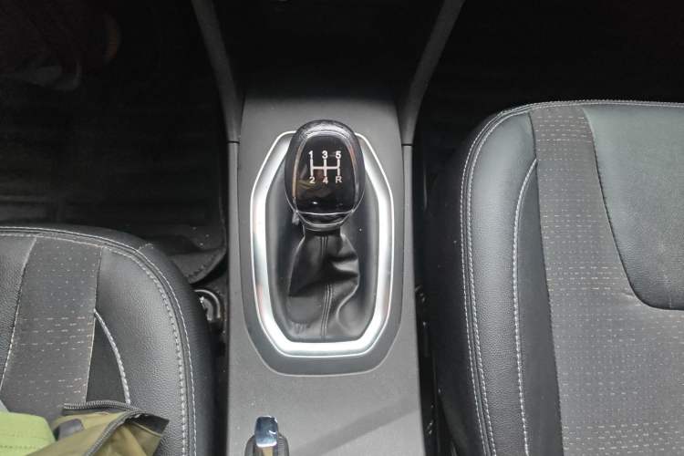 Used Chery Tiggo 3X 2020 Quality Edition 1.5L Manual Luxury Version Gear Lever