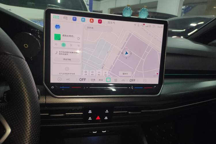 Used Volkswagen Golf 2025 300TSI R-Line
