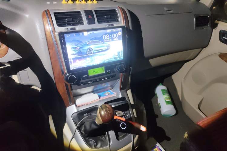 Used Foton Scenic G5 2019 2.0L New Express 7-Seater 1TZ
