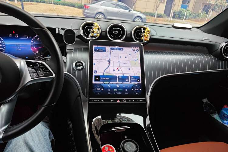 Used Mercedes-Benz GLC 2024 GLC 260 L 4MATIC Dynamic Edition 5-seater