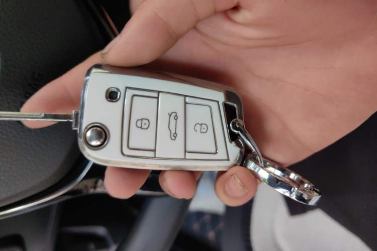 Used Volkswagen Polo 2023 Revised Plus 1.5L Automatic – Enjoy Life Edition Vehicle Key