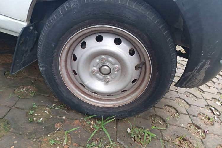 Used Jinbei Hiace X30 2021 1.5L Wealthy Edition Bus China VI Standard SWC15M
