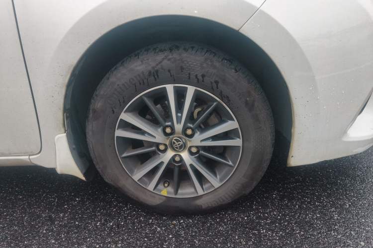 Used Toyota Levin 2014 1.6G CVT Elite Edition Right Front Wheel Hub