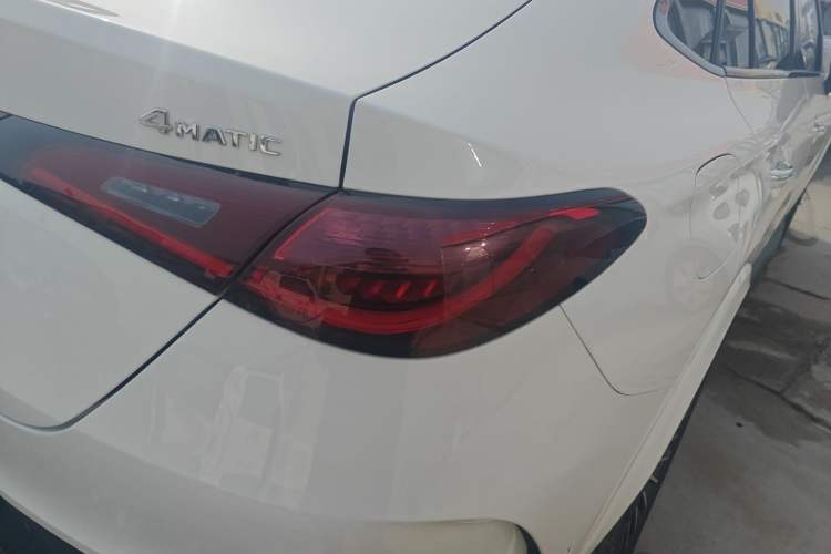 Used Mercedes-Benz GLC Coupe 2024 GLC 300 4MATIC Coupe SUV
