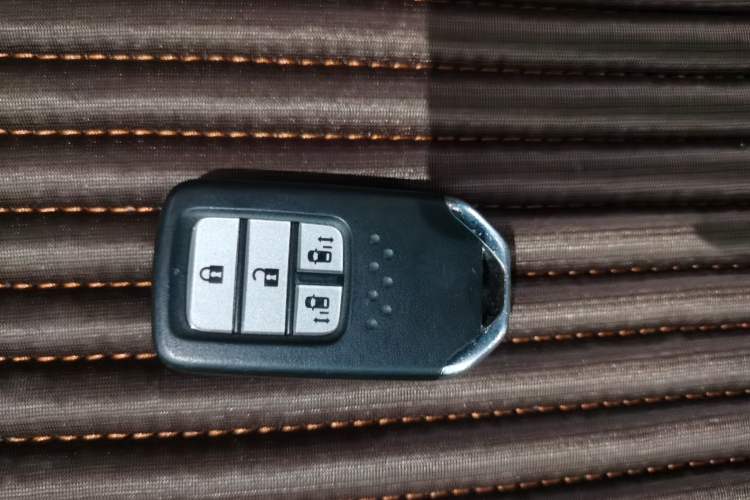 Used Honda Elysion 2019 2.0L Hybrid Luxury Edition