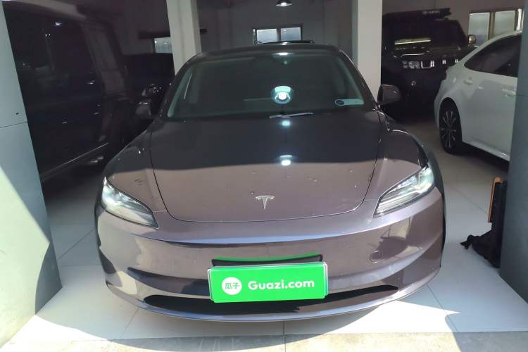 Used Tesla Model 3 2023 Rear-Wheel-Drive Version
