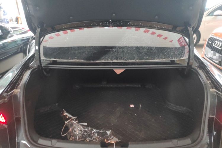 Used Geely Auto Preface 2025 Dongfang Yao 1.5TD Kunlun Edition Trunk