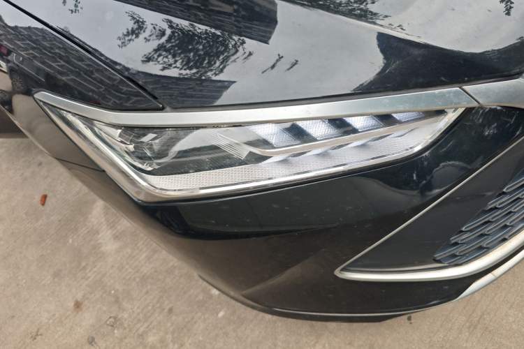 Used BYD Qin PLUS 2023 Champion Edition DM-i 120KM Leading Model Right Front Headlight