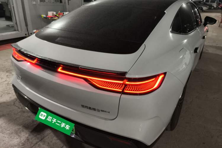 Used Geely Galaxy Galaxy 8 2025 130km EM-i Prestige Edition
