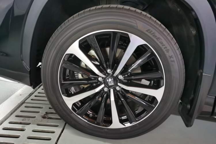 Used Toyota Crown Kluger 2021 2.5L HEV Four-Wheel Drive Premium Edition
