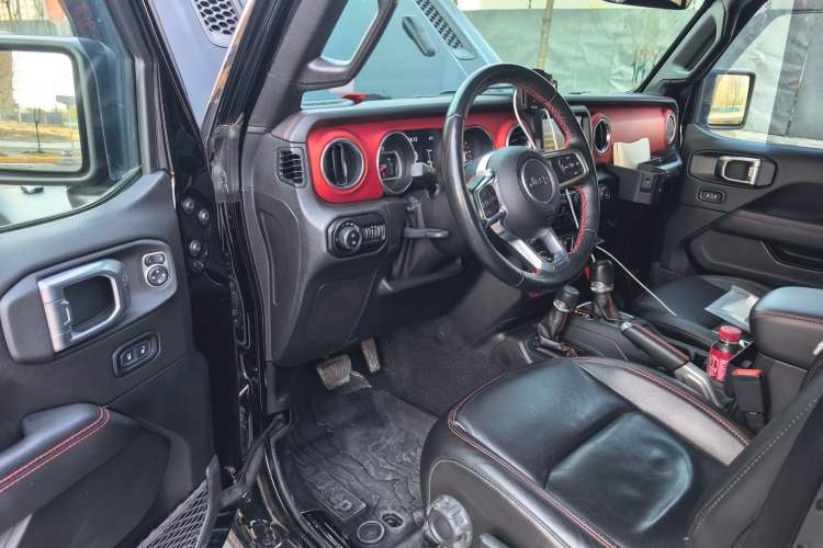 Used Jeep Wrangler 2019 2.0T Rubicon Four-Door Version China VI Emission Standard