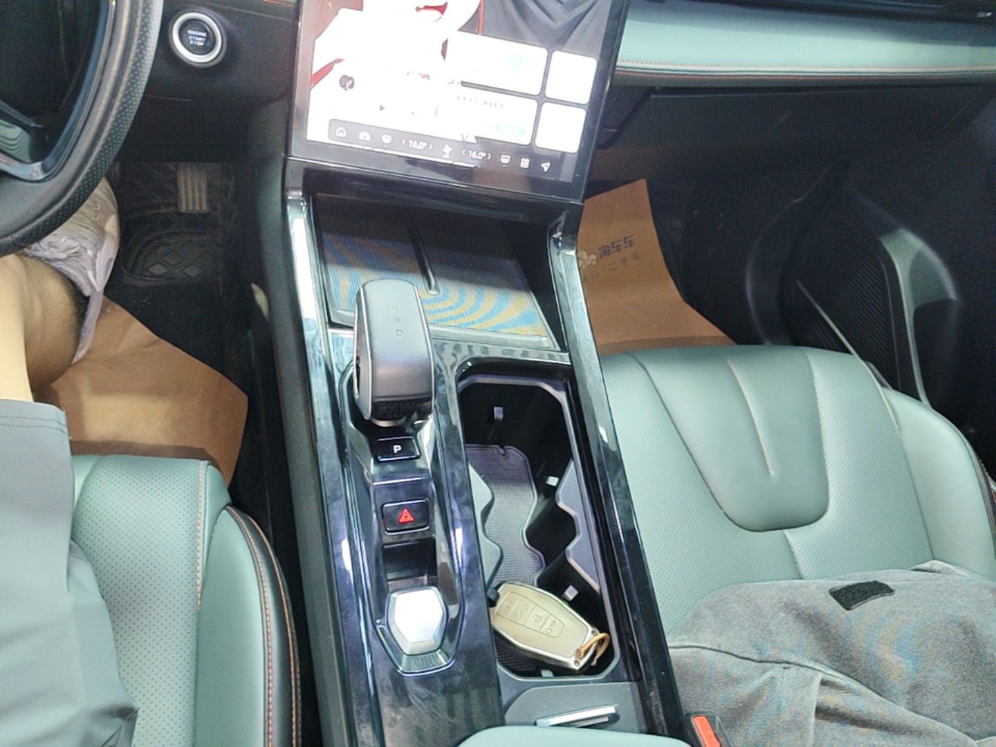 Geely Auto Emgrand X7 Sport 2024 1.5TD Smart Connect+ — снимка 16