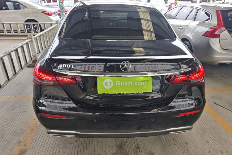 Used Mercedes-Benz E-Class 2023 Updated E 300 L Fashion Edition Rear