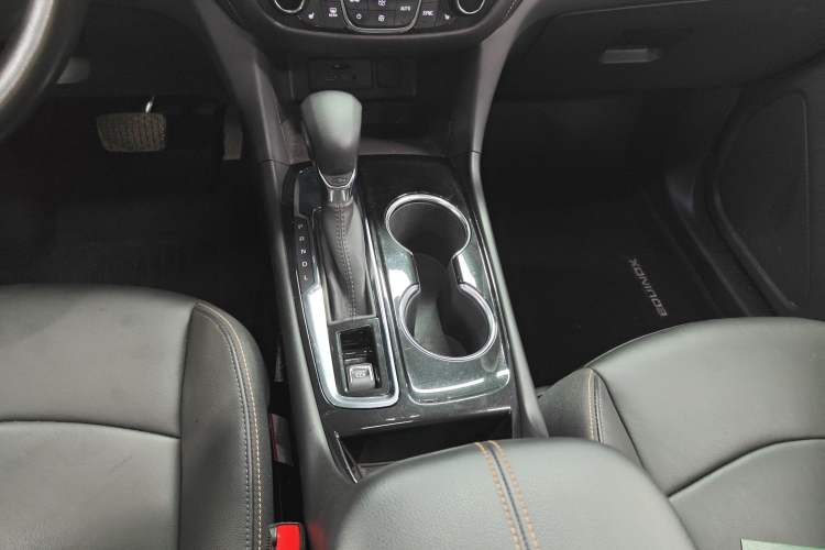 Used Chevrolet Equinox 2021 535T Yujie Edition
