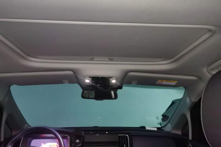 Used GAC Trumpchi M8 2021 Lingxiu Series 390T Deluxe Edition