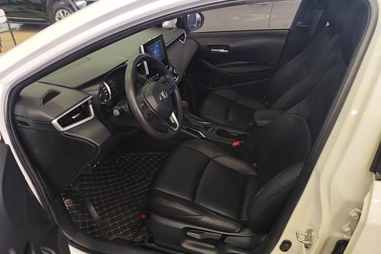 Used Toyota Levin 2021 185T CVT Luxury Edition
