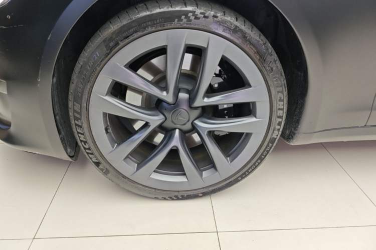 Used Tesla Model S 2023 Dual-Motor All-Wheel-Drive Version
