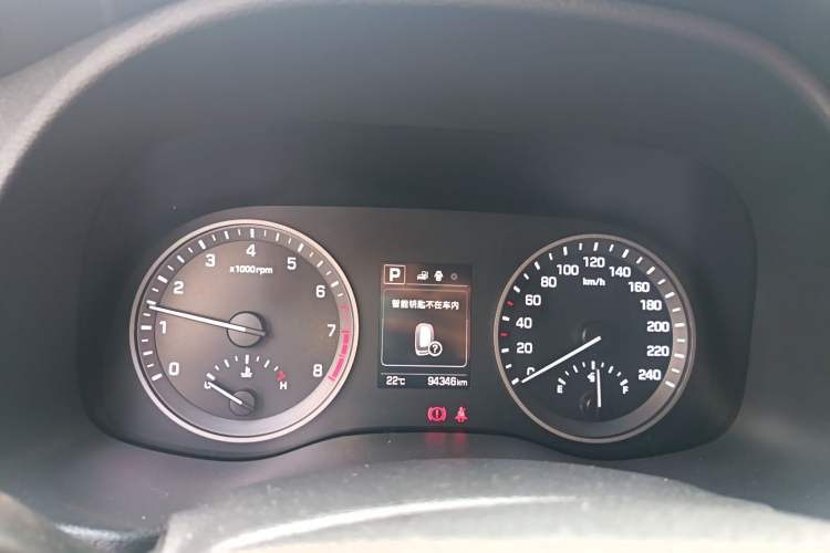 Used Hyundai Tucson 2018 1.6T Dual-Clutch Two-Wheel Drive 15th Anniversary Special Edition Instrument Cluster