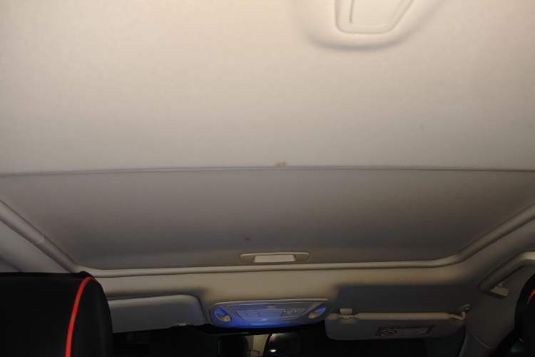 Used Ford Focus 2018 Sedan Classic 1.6L Automatic Trendy SmartDrive Edition Headliner