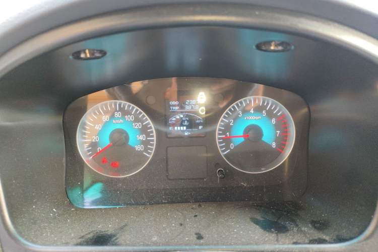 Used Jinbei Hiace X30 2021 1.5L Wealthy Single-Steaming Air-Conditioned Version Bus China VI Standard SWC15M
