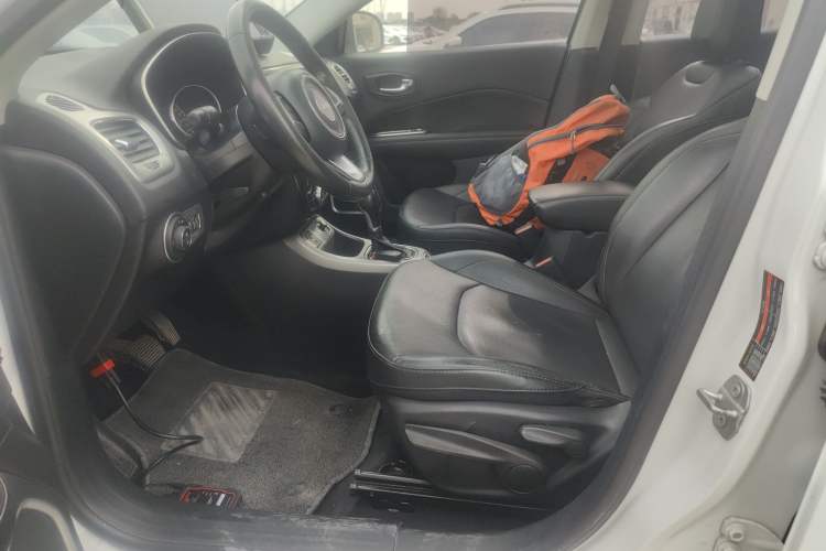 Used Jeep Compass 2017 200T Automatic Family Edition