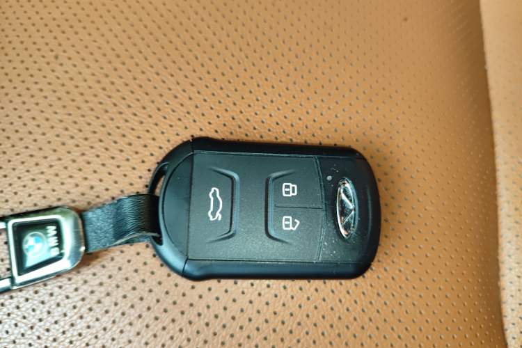 Used Chery Tiggo 7 2016 2.0L CVT YAOZHEN Edition