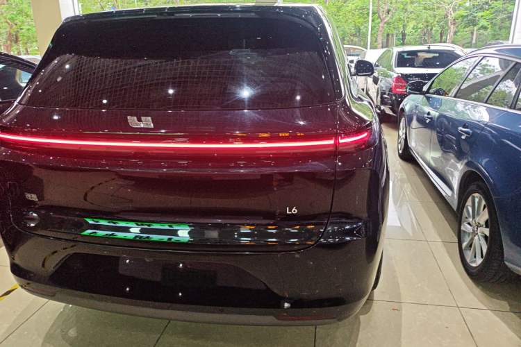 Used Li Auto L6 2024 Pro Model Exterior 3