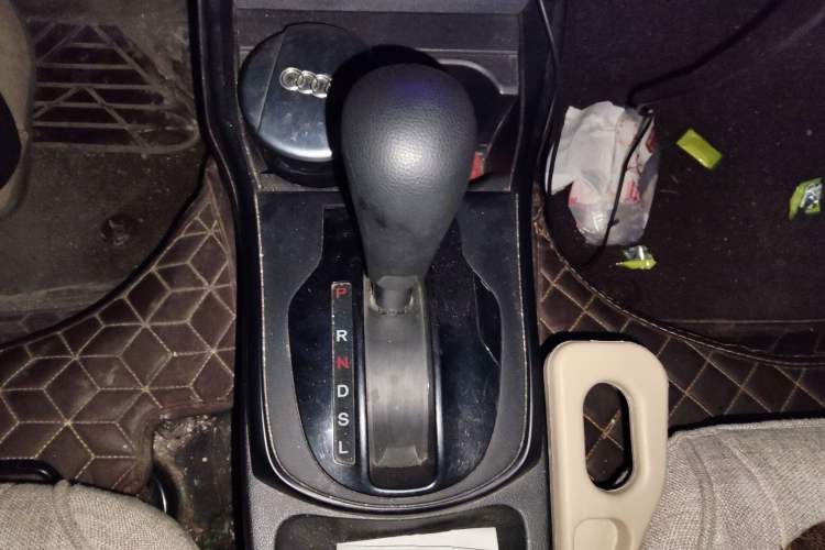 Used Honda City 2019 1.5L CVT Dynamic Edition Gear Lever