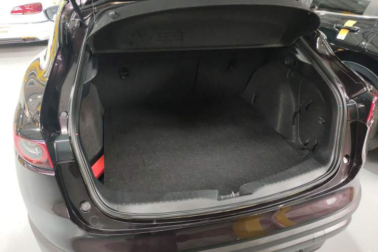 Used Mazda CX-4 2020 2.0L Automatic Two-Wheel Drive Blue Sky Dynamic Edition
