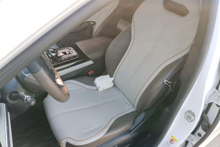 Used BYD Qin PLUS 2023 Champion Edition DM-i 120KM Beyond Model
