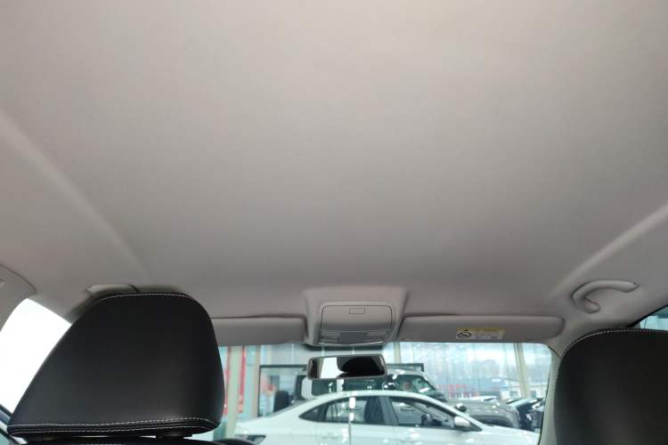 Used Volkswagen Tiguan L 2016 280TSI Automatic Two-Wheel-Drive Silk Road Style Edition
