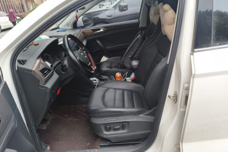 Used Volkswagen Tharu 2021 280TSI Two-Wheel-Drive Luxury Plus Edition