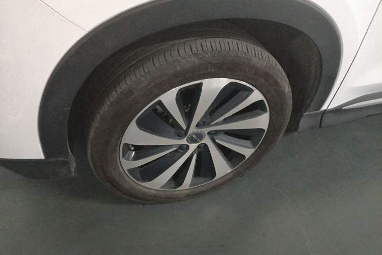 Used BYD Song PLUS New Energy 2024 Honor Edition EV 520km Premium Model
