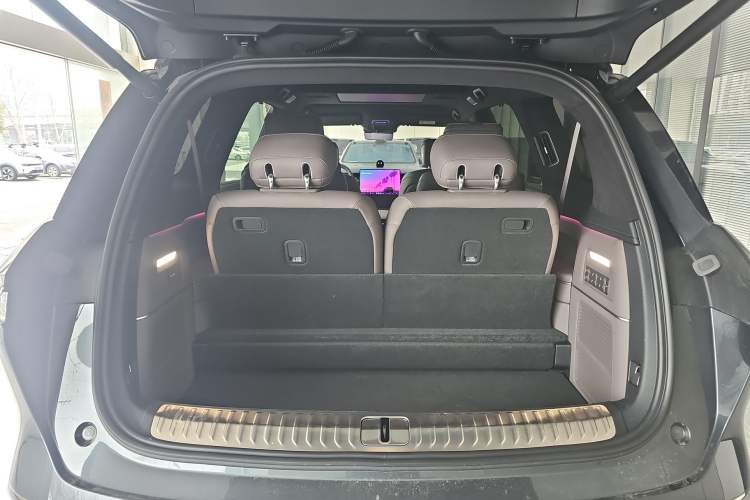 Used Nio ES8 2026 Model 6-seat Executive Luxury Edition
