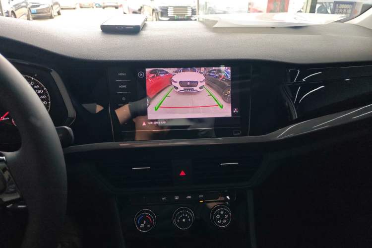 Used Volkswagen Bora 2021 1.5L Automatic Comfort Smart Connect Edition Audio And AC Panel