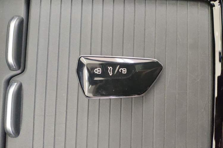 Used Volkswagen ID.4 X 2022 Pure Smart Edition Vehicle Key